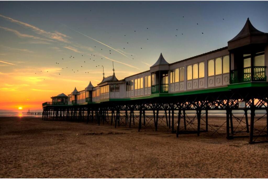 2 Bed Sleeps 6 Beach Retreat St Annes On Sea Villa Lytham St Annes Luaran gambar
