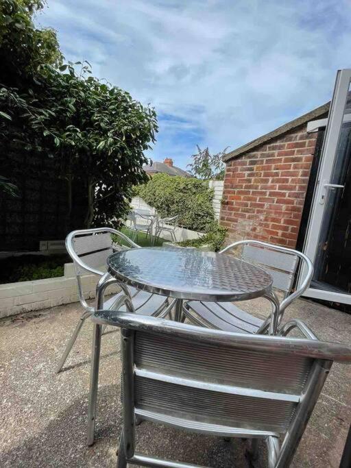 2 Bed Sleeps 6 Beach Retreat St Annes On Sea Villa Lytham St Annes Luaran gambar