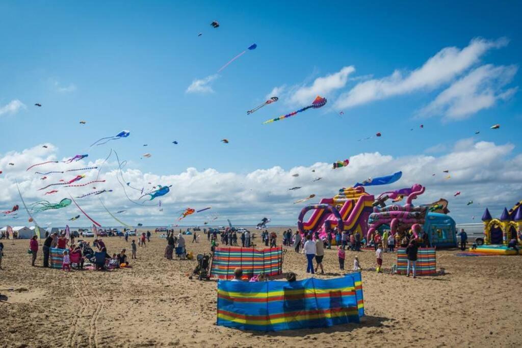 2 Bed Sleeps 6 Beach Retreat St Annes On Sea Villa Lytham St Annes Luaran gambar