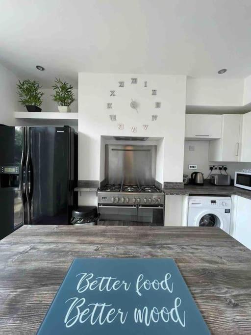 2 Bed Sleeps 6 Beach Retreat St Annes On Sea Villa Lytham St Annes Luaran gambar